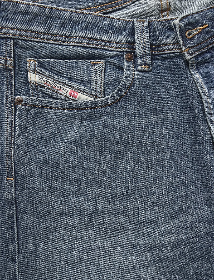 Diesel - “1985 LARKEE” jeans - regular jeans - blue - 5