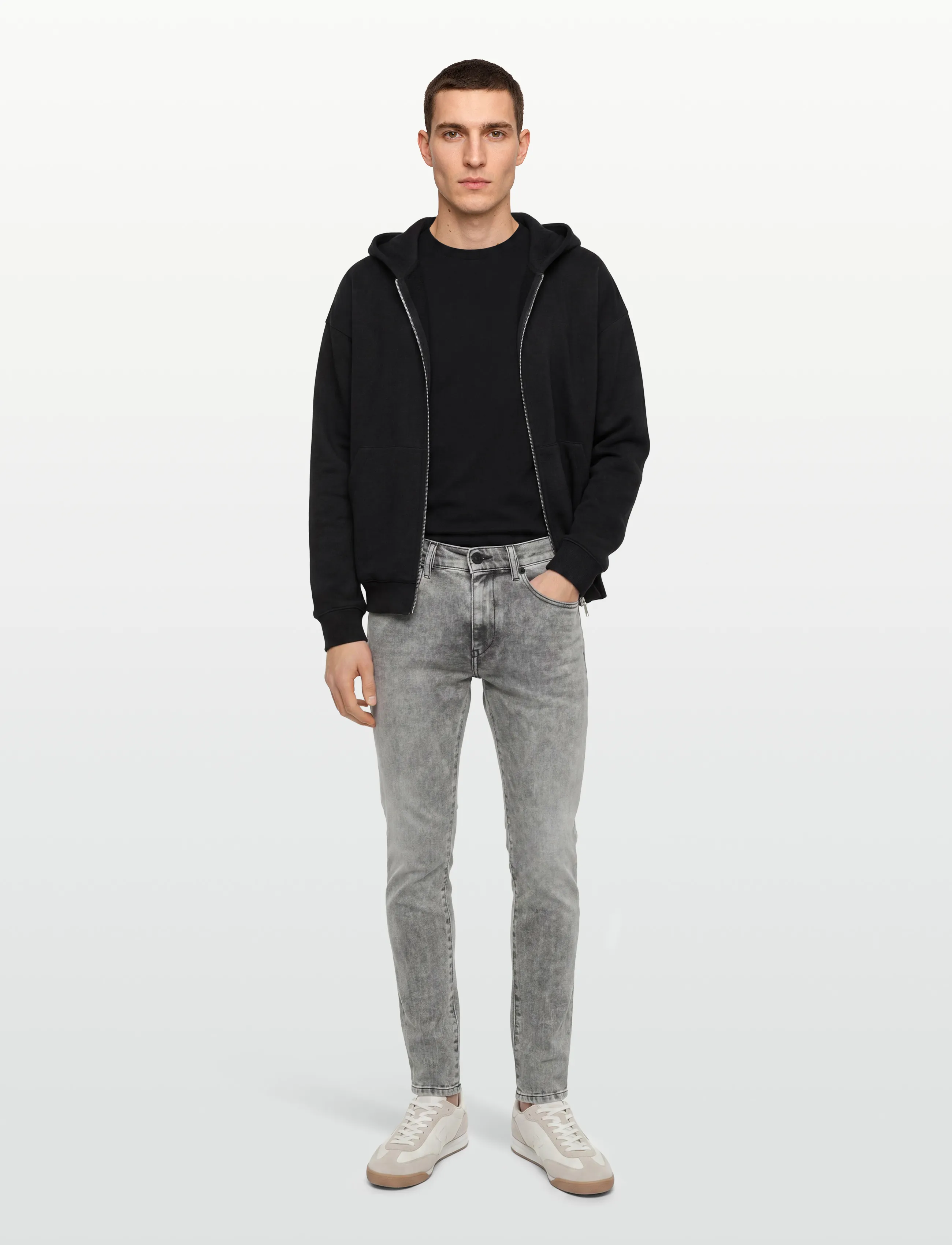 Diesel Men Jeans, 34, Grey, Jeans > Tapered, Herre