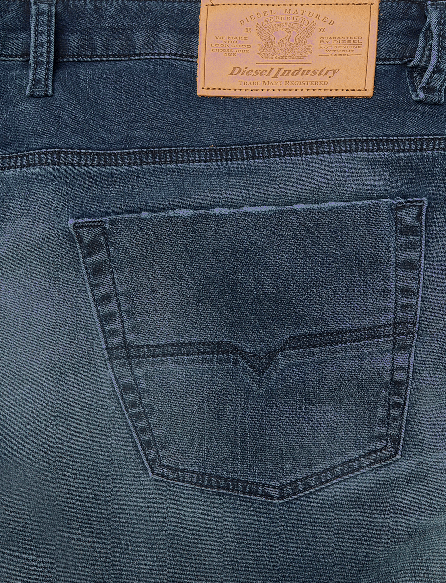 Diesel - Tapered 2030 D-Krooley Joggjeans - tapered jeans - blue - 4