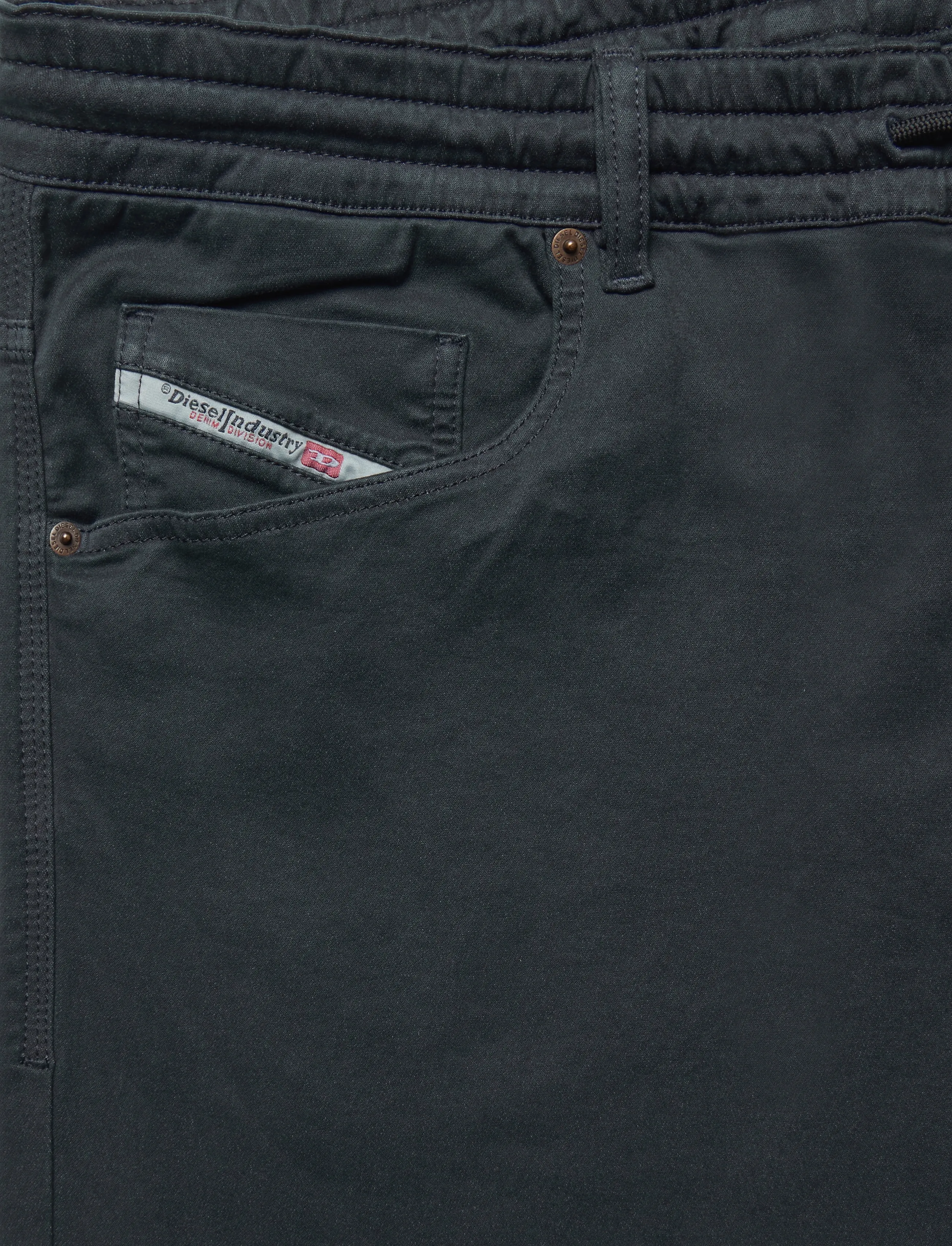 Diesel - D-KROOLEY Jogg Tapered Mid-Rise Sweat Jeans - tapered jeans - black - 1