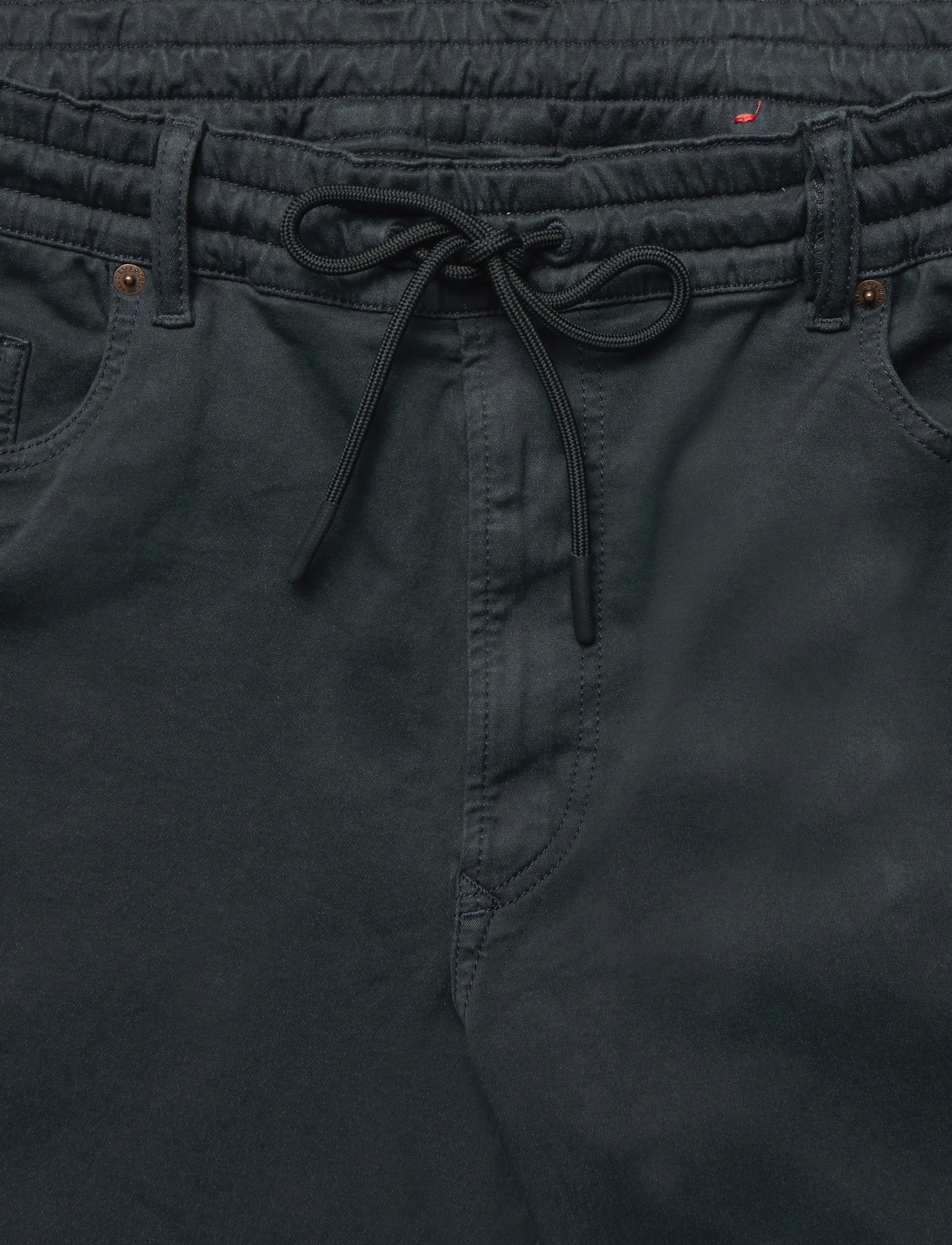 Diesel - D-KROOLEY Jogg Tapered Mid-Rise Sweat Jeans - tapered jeans - black - 2