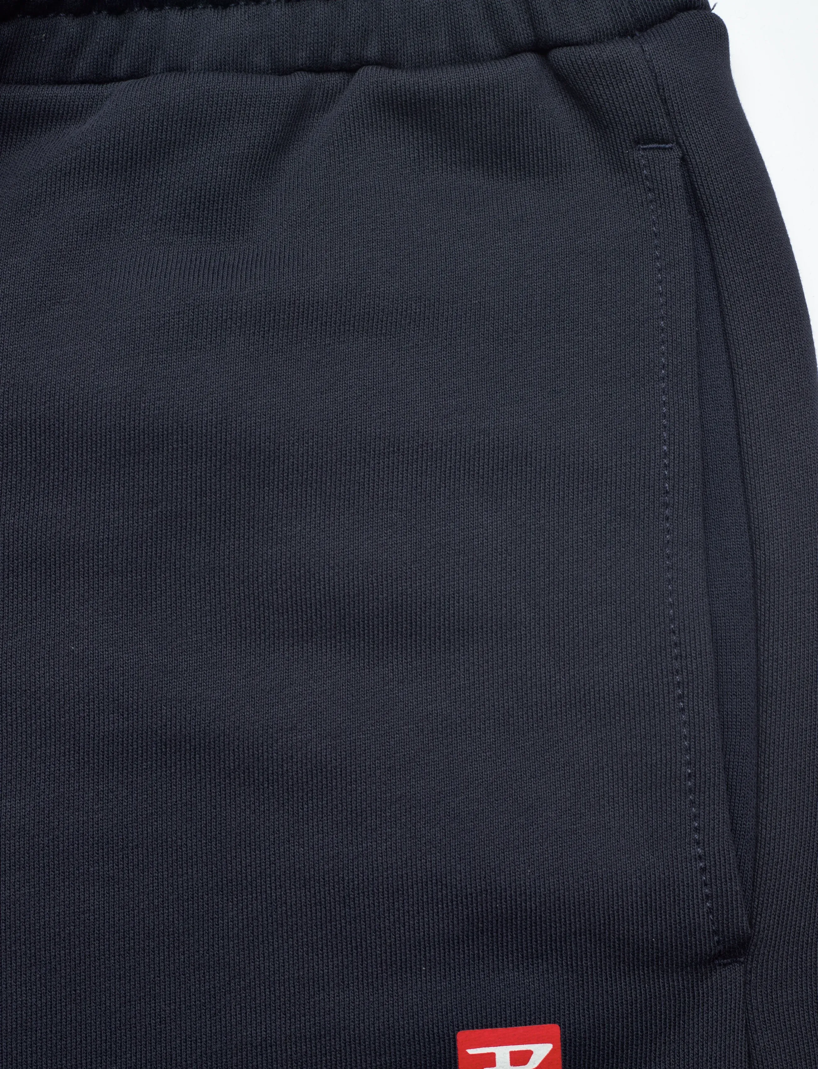 Diesel - P-CROW OFF CALZONCINI - sweat shorts - total eclipse - 2