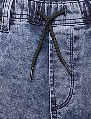 Diesel - KROOLEY-NE-J JJJ TROUSERS - regular jeans - denim - 3