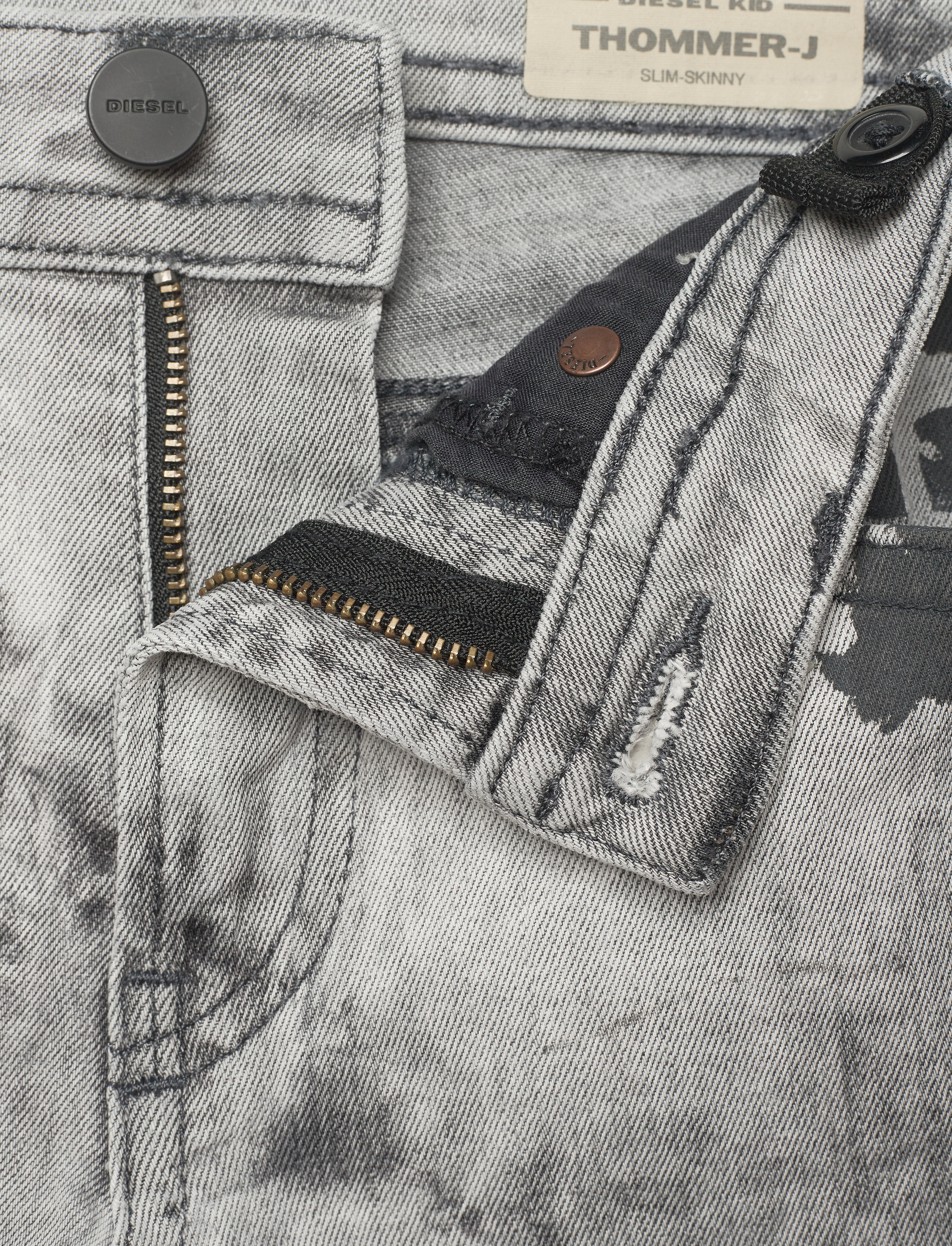 Diesel - THOMMER-J TROUSERS - skinny jeans - denim nero - 3