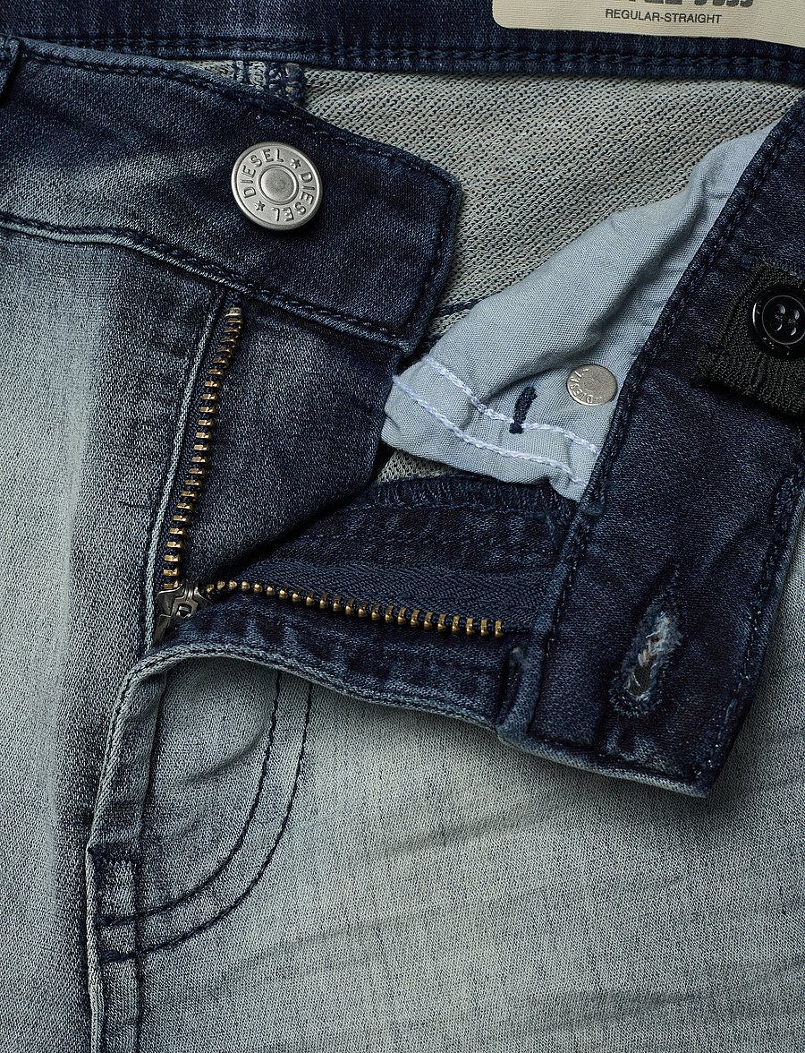 Diesel - ARYEL-J JJJ TROUSERS - regular jeans - denim - 3