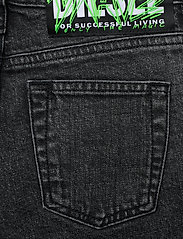 Diesel - D-EARLIE-J TROUSERS - regular jeans - denim nero - 4