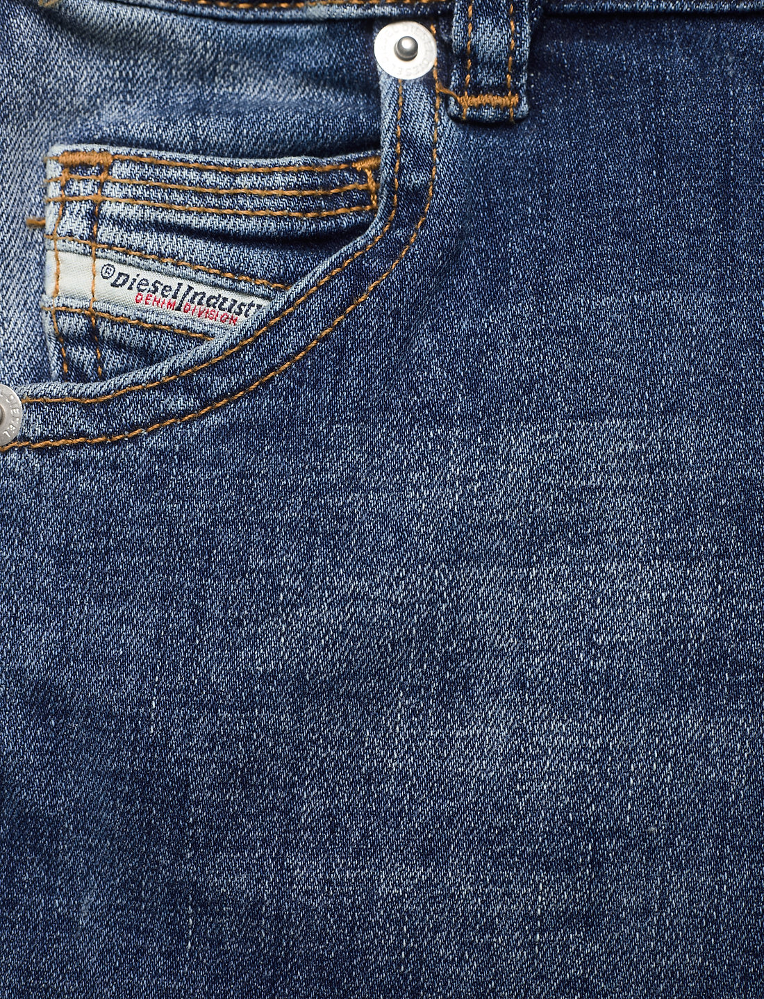 Diesel - PROOLYB-A-N SHORTS - lühikesed teksapüksid - denim - 2