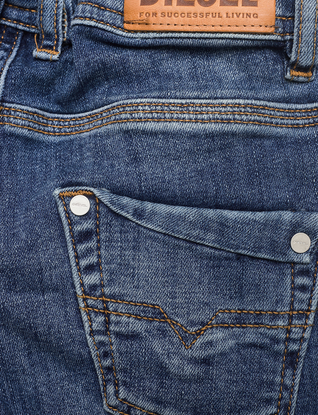 Diesel - PROOLYB-A-N SHORTS - lühikesed teksapüksid - denim - 4