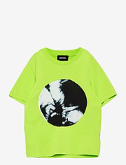 Diesel - TMOONYX2 OVER MAGLIETTA - short-sleeved t-shirts - lime fluo - 0