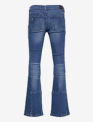 Diesel - D-EBBEY-J SP2 TROUSERS - platėjantys džinsai - denim - 1