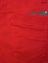 Diesel - DARRON-R-J SH-N JJJ SHORTS - jeansshorts - red blood - 4