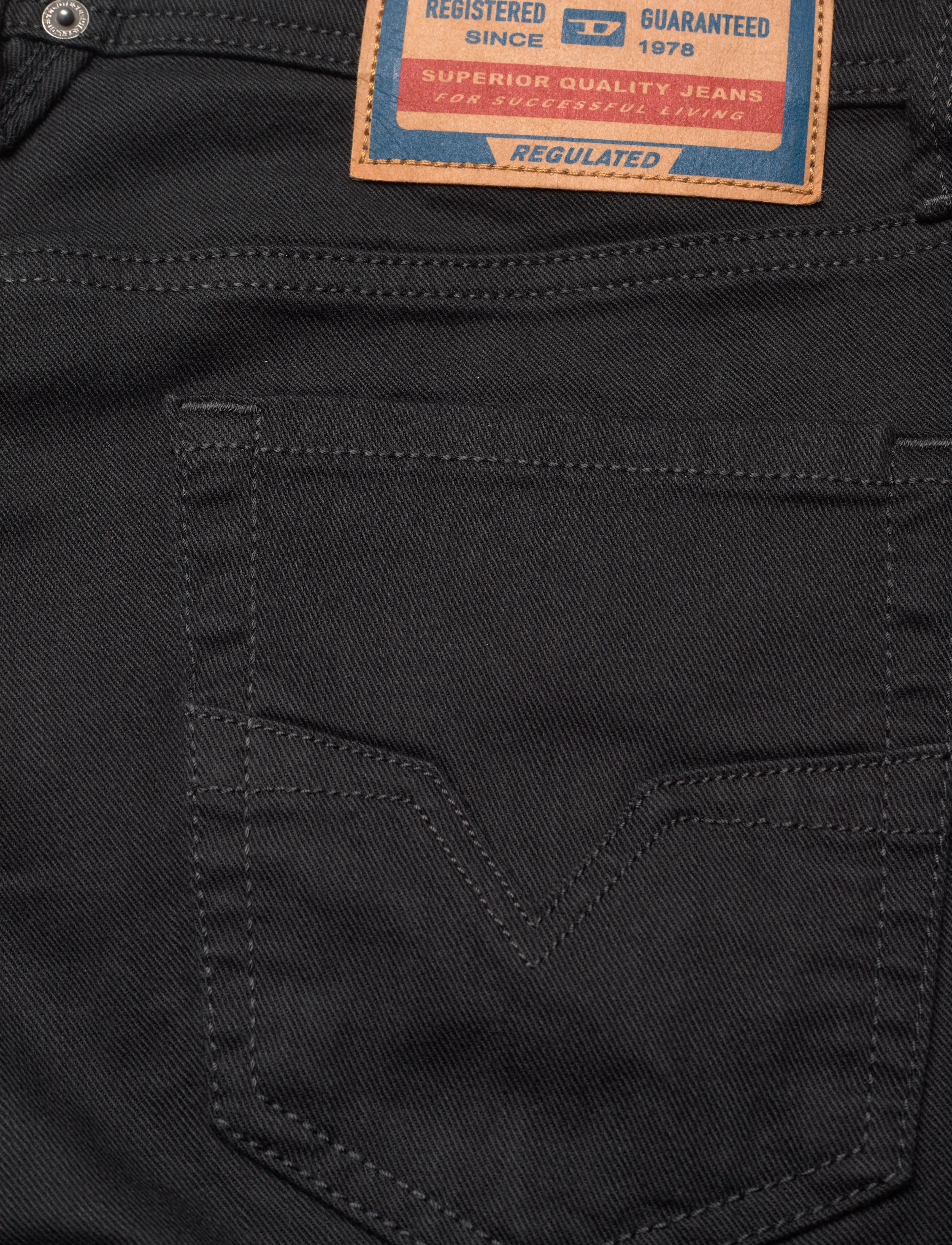 Diesel - 1985 LARKEE L.32 TROUSERS - black/denim - 4