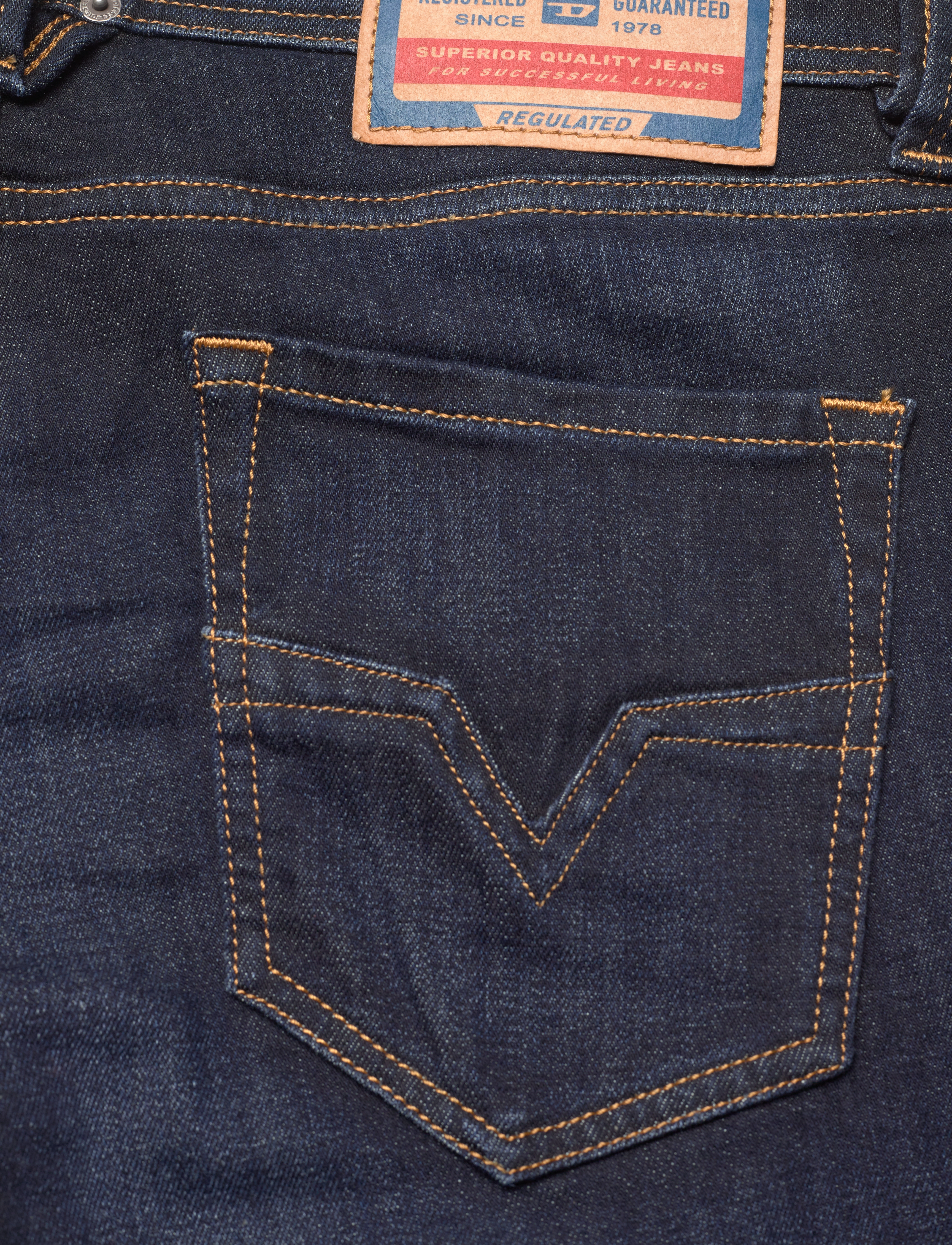 Diesel - 1985 LARKEE L.32 TROUSERS - denim - 4