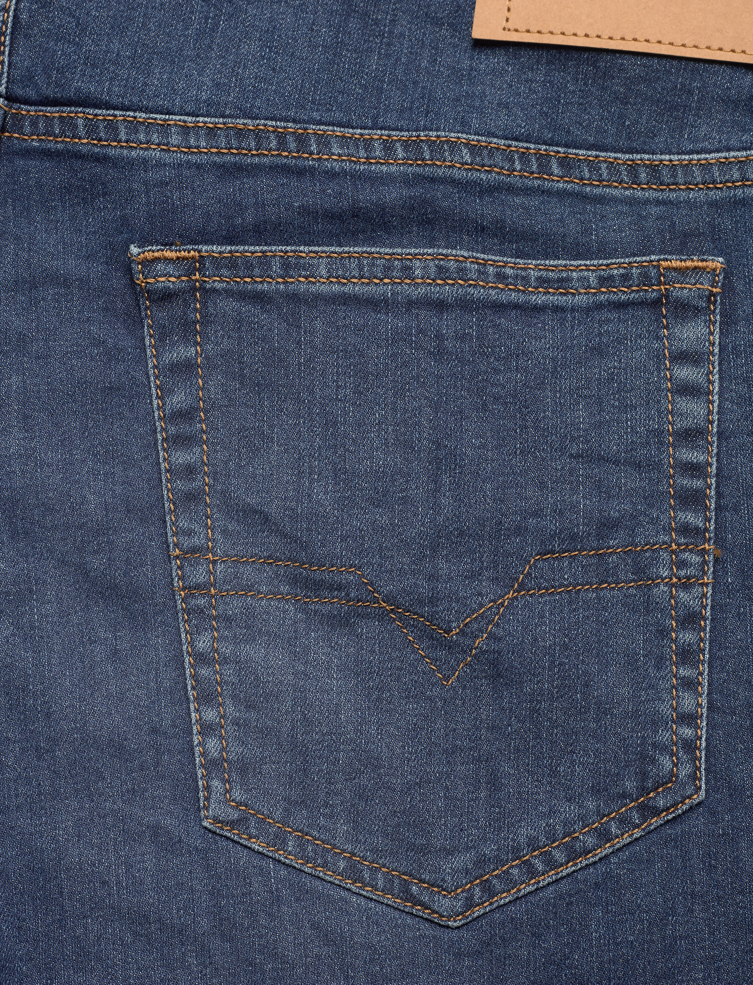 Diesel - D-YENNOX L.32 TROUSERS - denim - 4