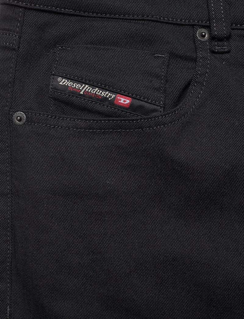 Diesel - 2019 D-STRUKT L.32 TROUSERS - slim jeans - black/denim - 2