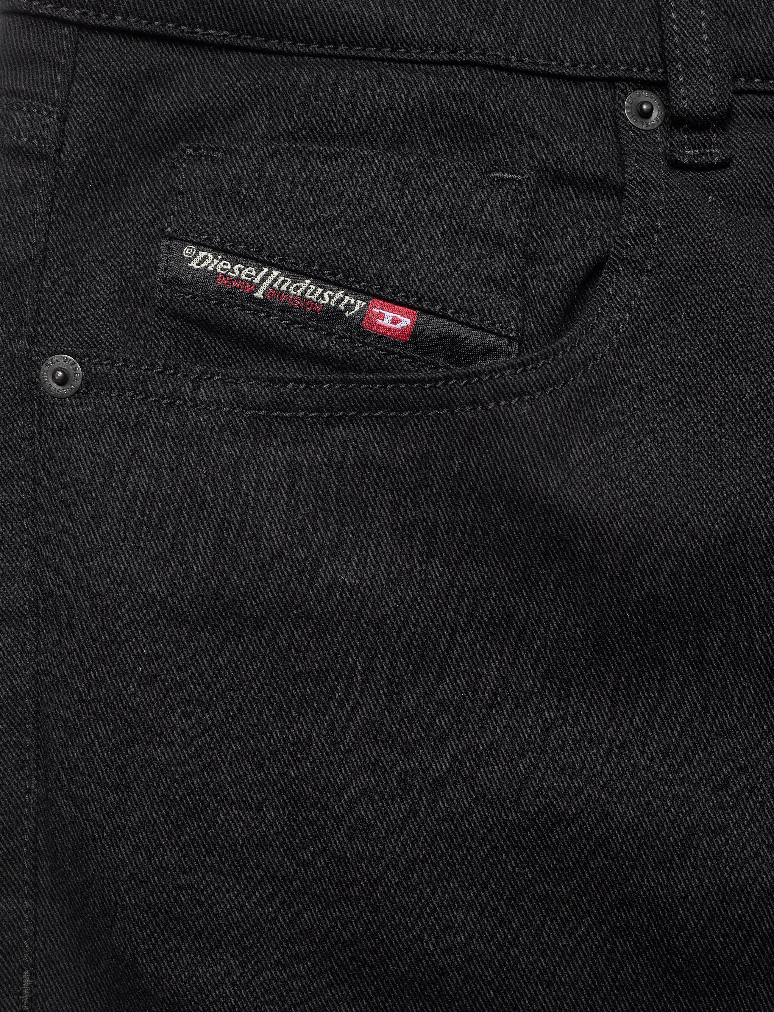 Diesel - 2019 D-STRUKT L.32 TROUSERS - slim jeans - black/denim - 2