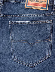 Diesel - SLIM-SHORT SHORTS - jeansshorts - denim - 4