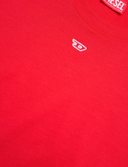 Diesel - T-DIEGOR-D T-SHIRT - kortærmede t-shirts - chinese red - 2