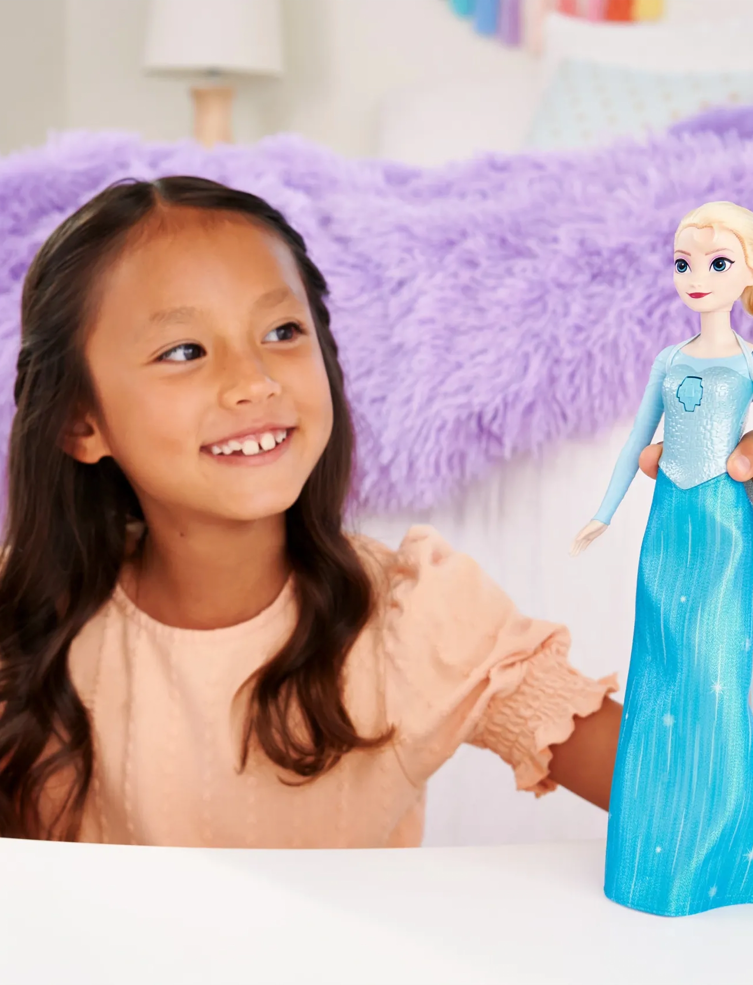 Frost Disney Frozen Singing Elsa Doll Sings “Let It Go” In 4 Languages From Movie, Børn, Dolls, Multi/mønstret, Str: ONE SIZE