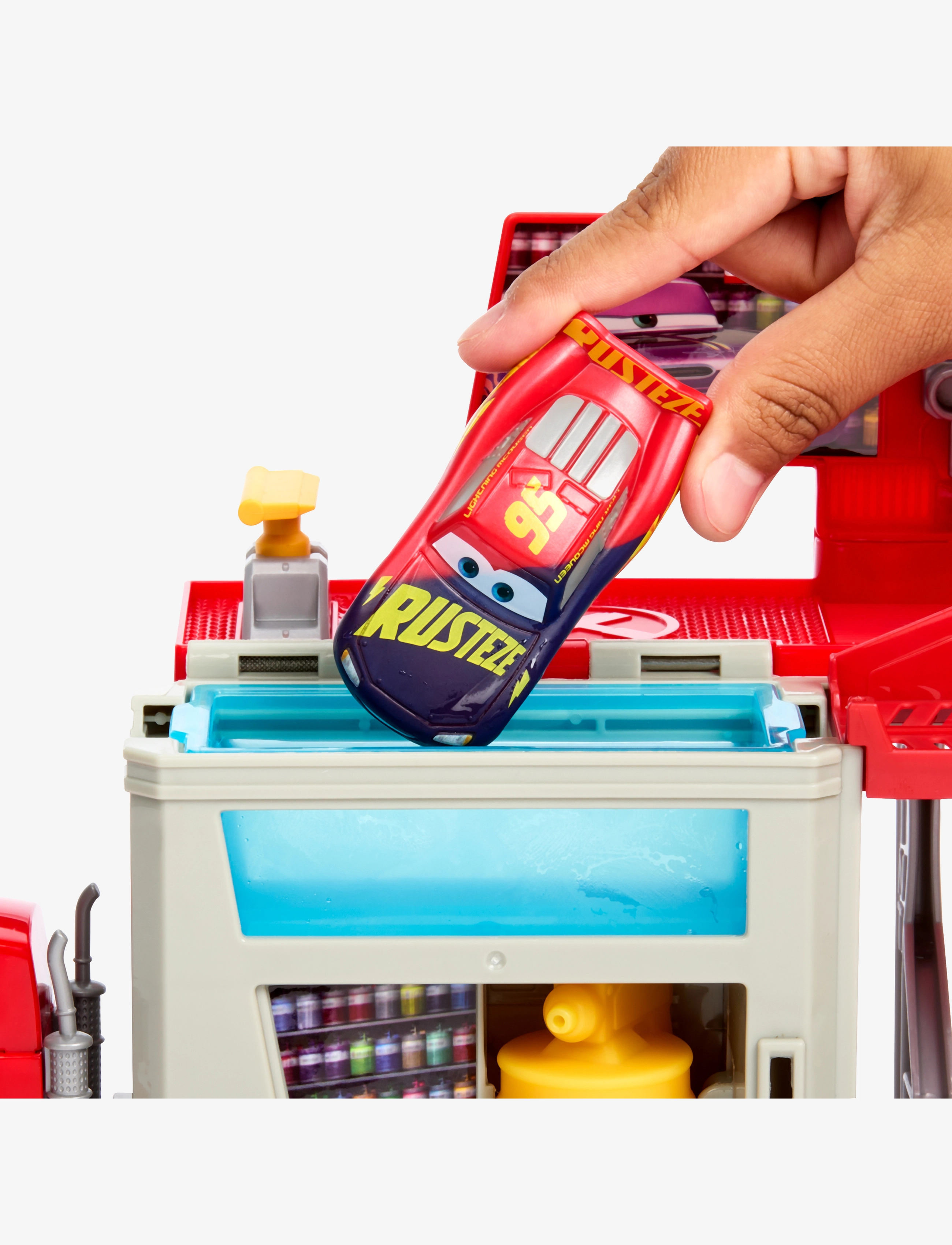Disney Pixar Cars - Disney Pixar Cars Disney and Pixar Color Changers Mobile Paint Shop Mack Playset - multicolor - 2