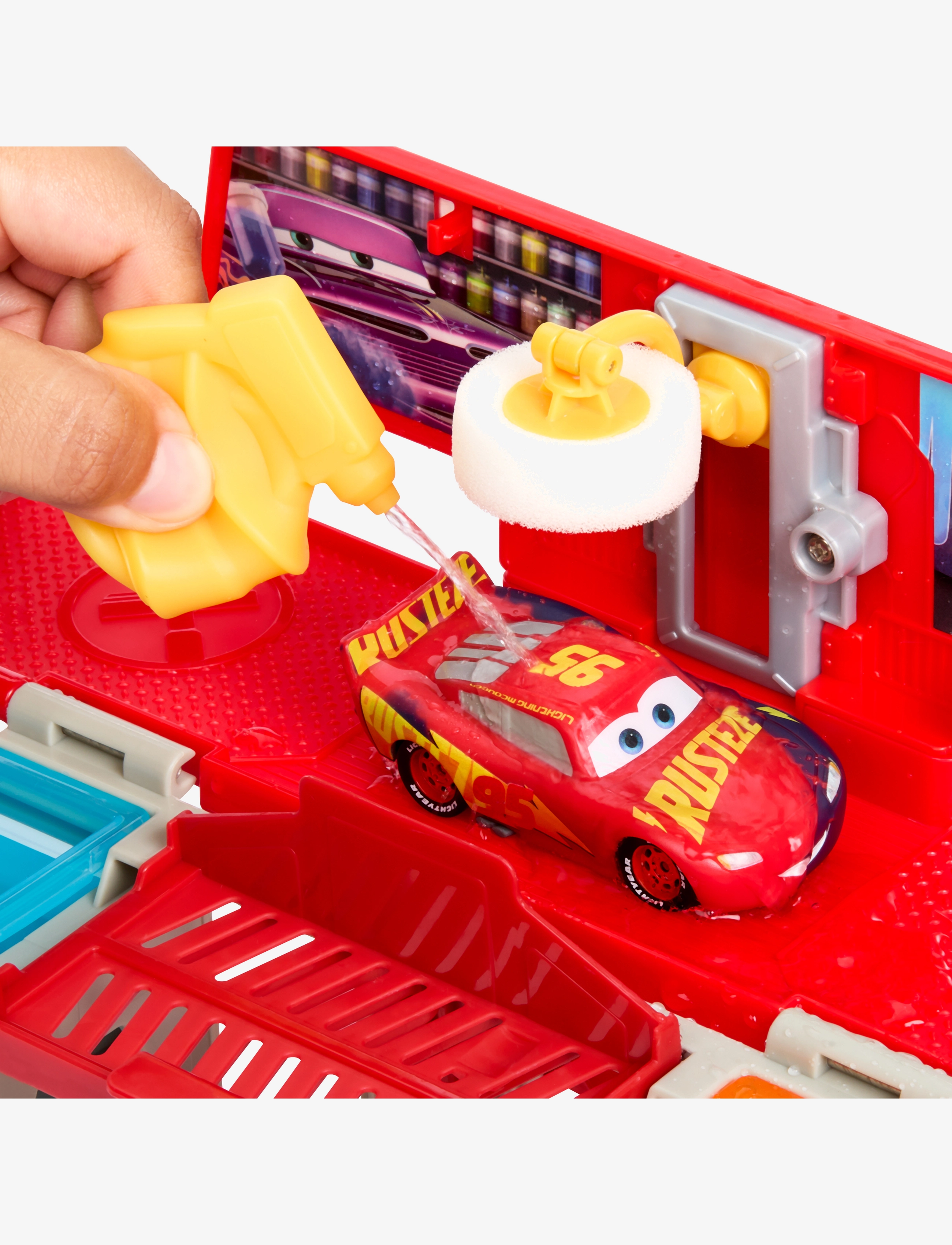 Disney Pixar Cars - Disney Pixar Cars Disney and Pixar Color Changers Mobile Paint Shop Mack Playset - multicolor - 3