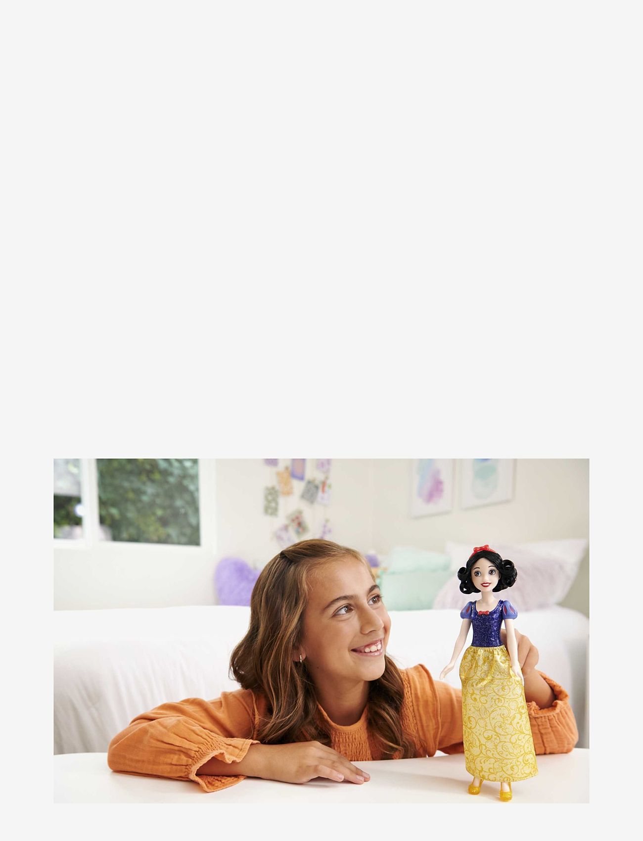 Disney Princess - Disney Princess Snow White Doll with Sparkling Fashion & Accessories, Inspired by Disney Movie - film- & märchenfiguren - multi color - 0