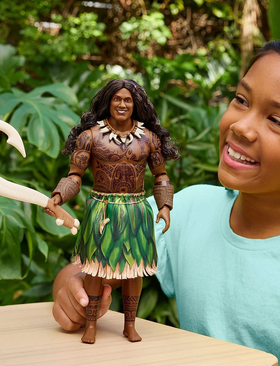 Disney Princess - Disney Vaiana Maui Doll with Removable Fashion & 4 Accessories, Inspired by Live Action Movie - multicolor - 0