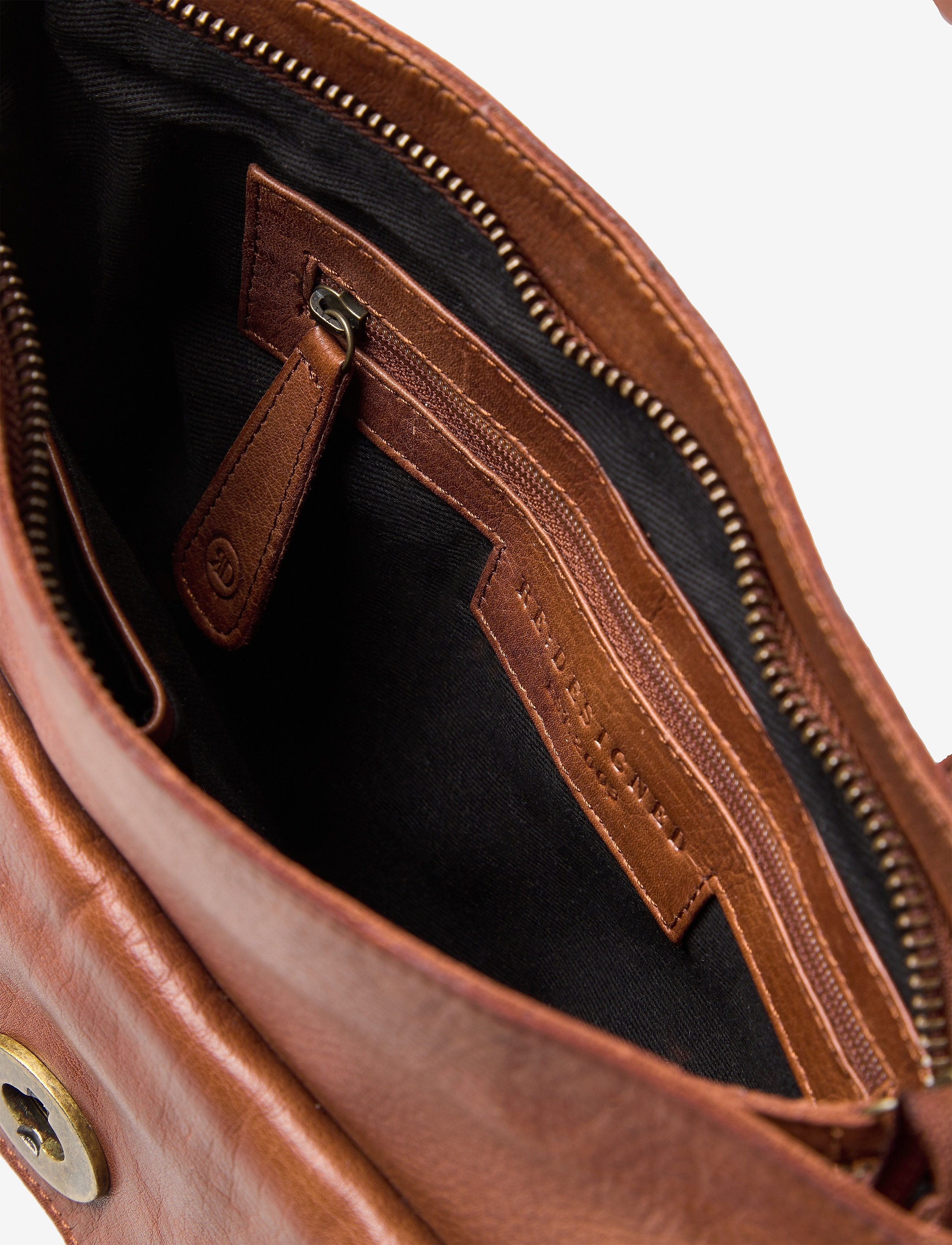 RE:DESIGNED EST 2003 - Kay Urban - accessoires - walnut - 4