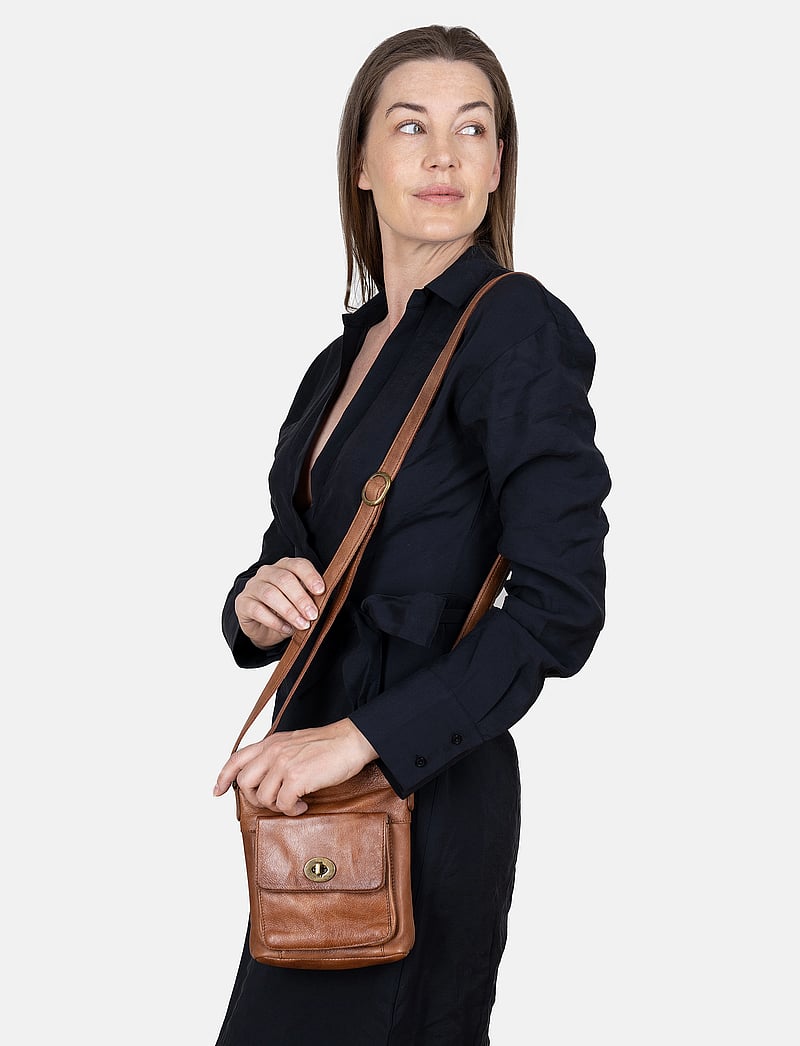 RE:DESIGNED EST 2003 - Kay Small Urban - umhängetaschen - walnut - 0
