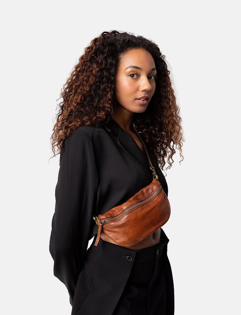 RE:DESIGNED EST 2003 - Gisela - bum bags - walnut/brass - 0