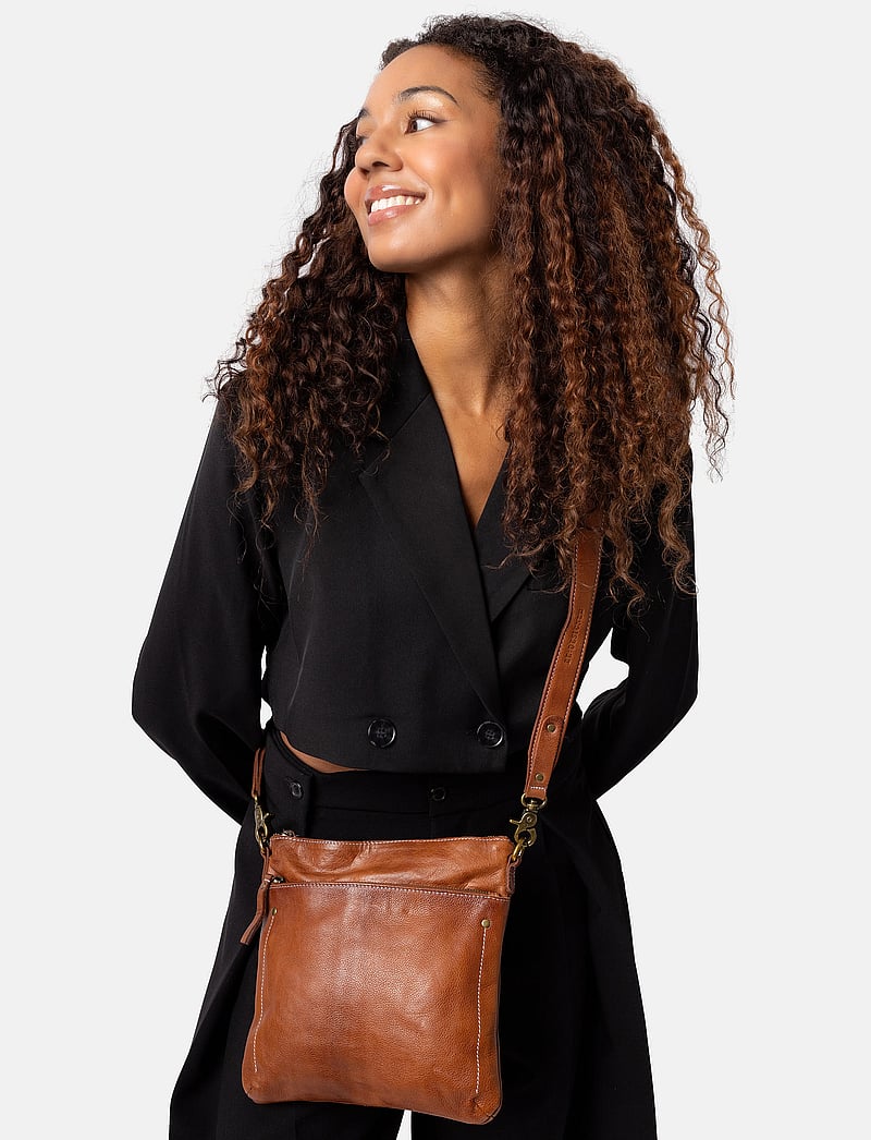 RE:DESIGNED EST 2003 - Jara Big - crossbody somas - walnut - 0