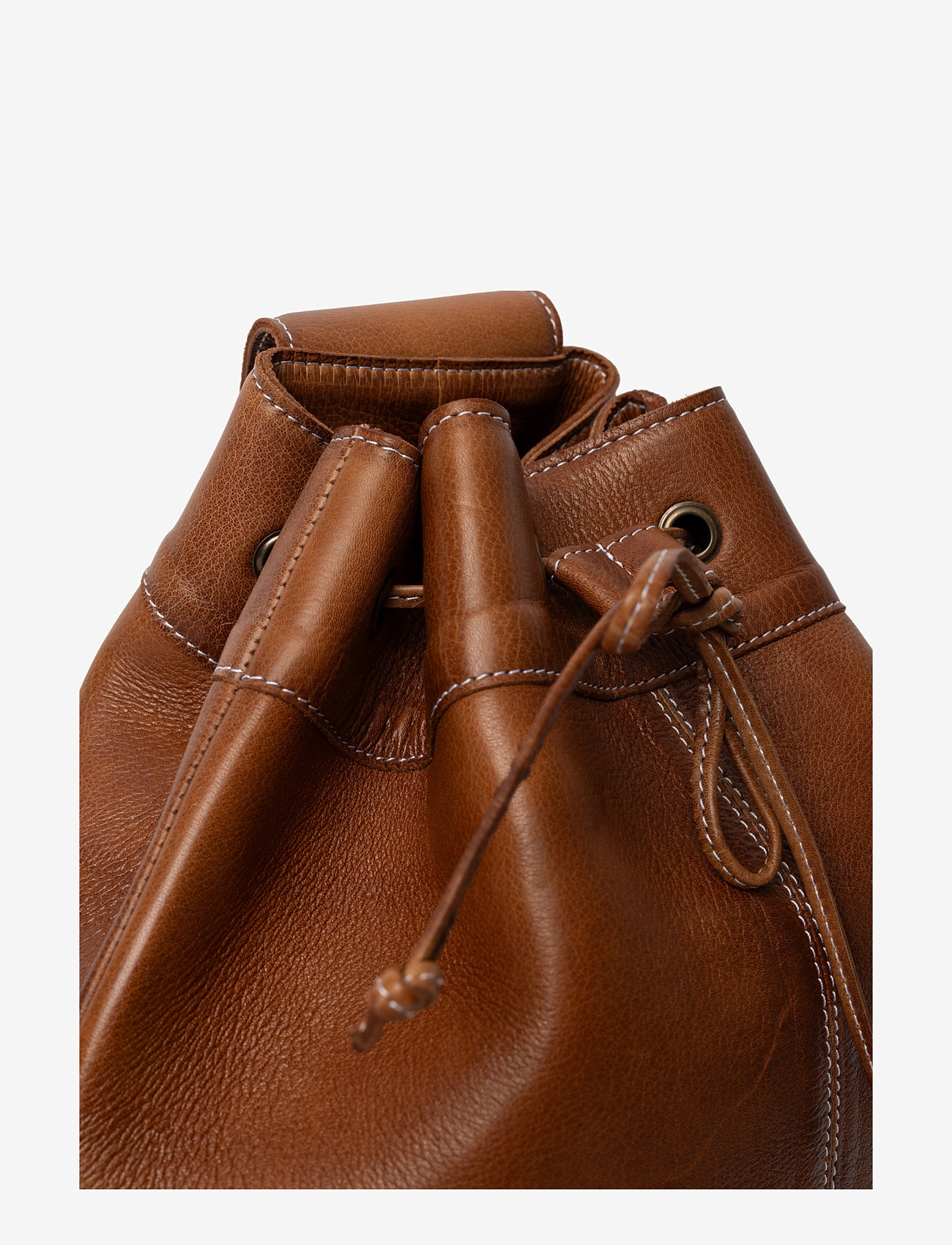 RE:DESIGNED EST 2003 - Jude - women - walnut - 3