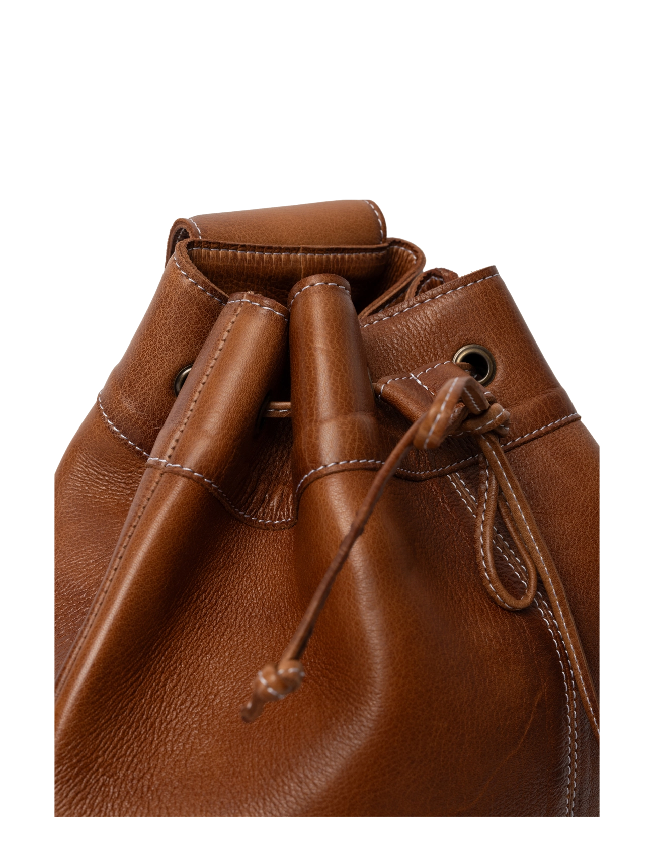 RE:DESIGNED EST 2003 - Jude - walnut - 4