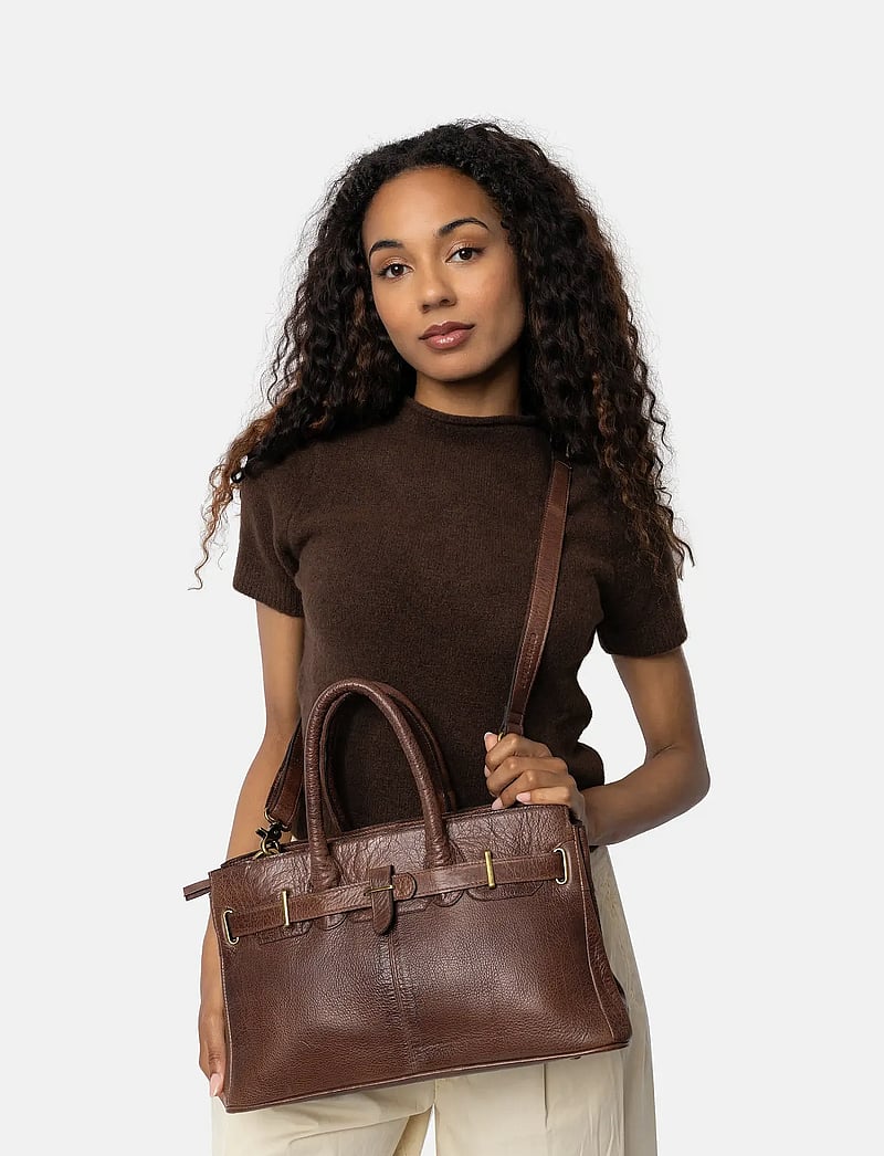 RE:DESIGNED EST 2003 - Mada Small - woodsmoke - 0