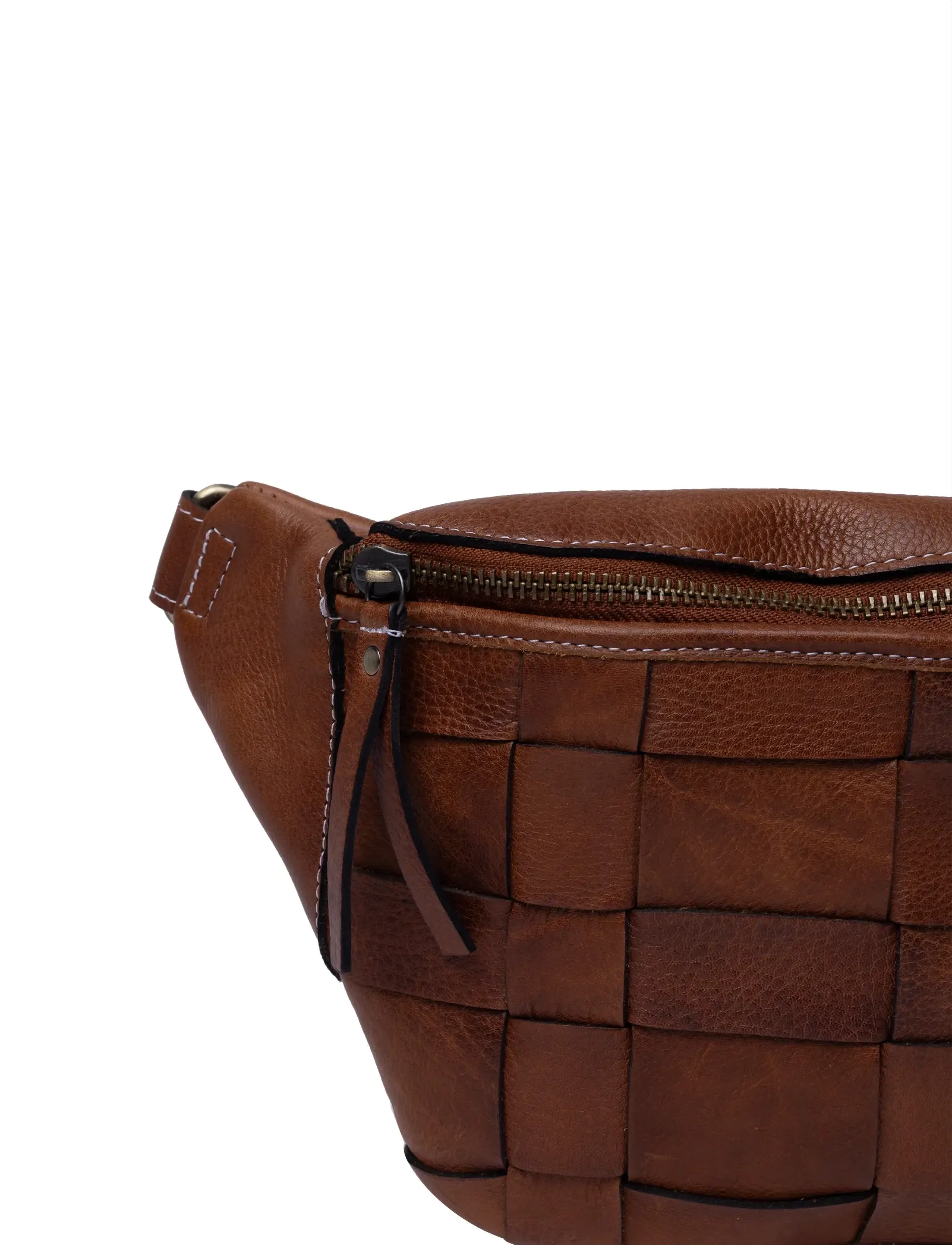 RE:DESIGNED EST 2003 - Noor Bumbag - walnut - 4