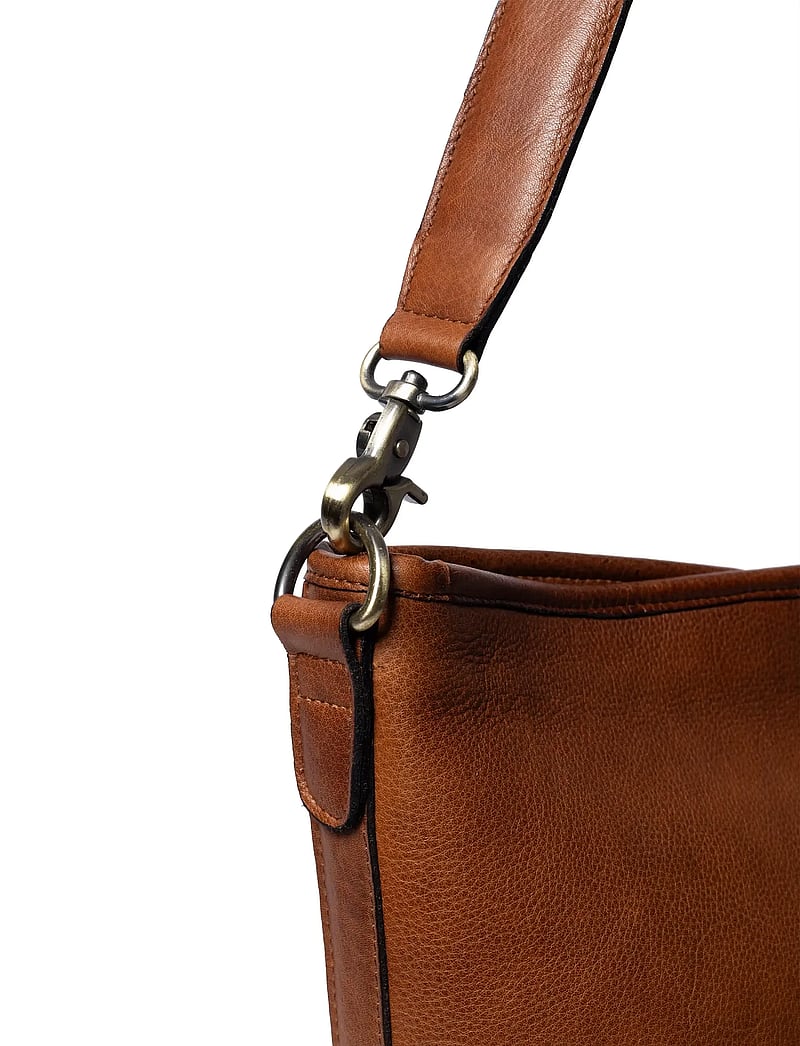 RE:DESIGNED EST 2003 - Nomi - hverdags stil - walnut - 4