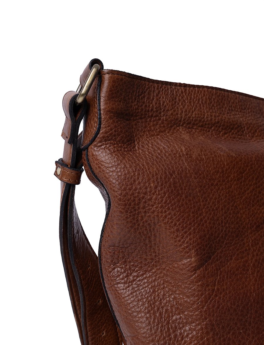 RE:DESIGNED EST 2003 - Svea Big - umhängetaschen - walnut - 4