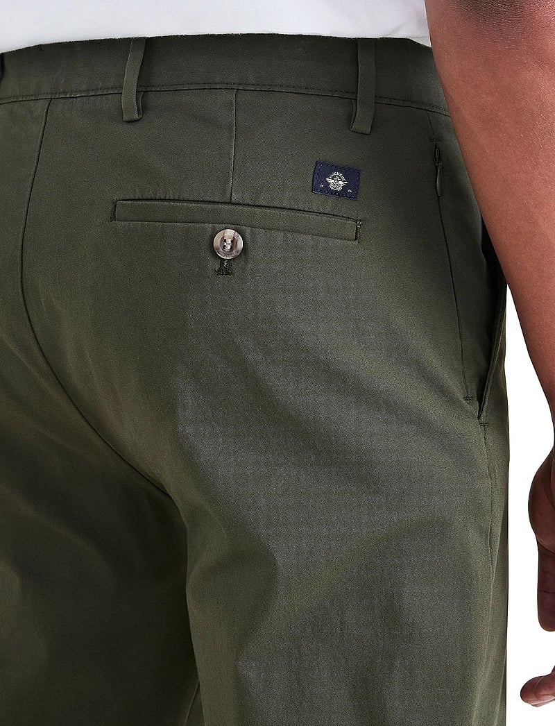 Dockers - MOTION CHINO SLIM - casual byxor - olive - 4