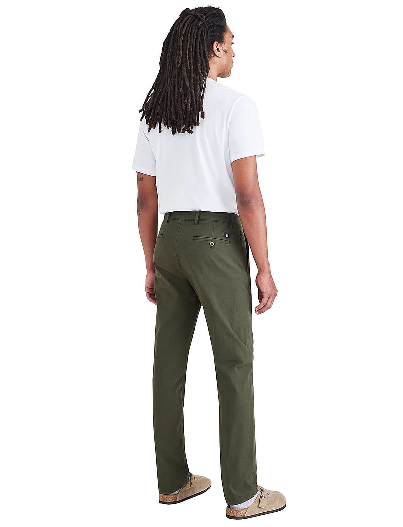 Dockers - MOTION CHINO SLIM - casual byxor - olive - 5
