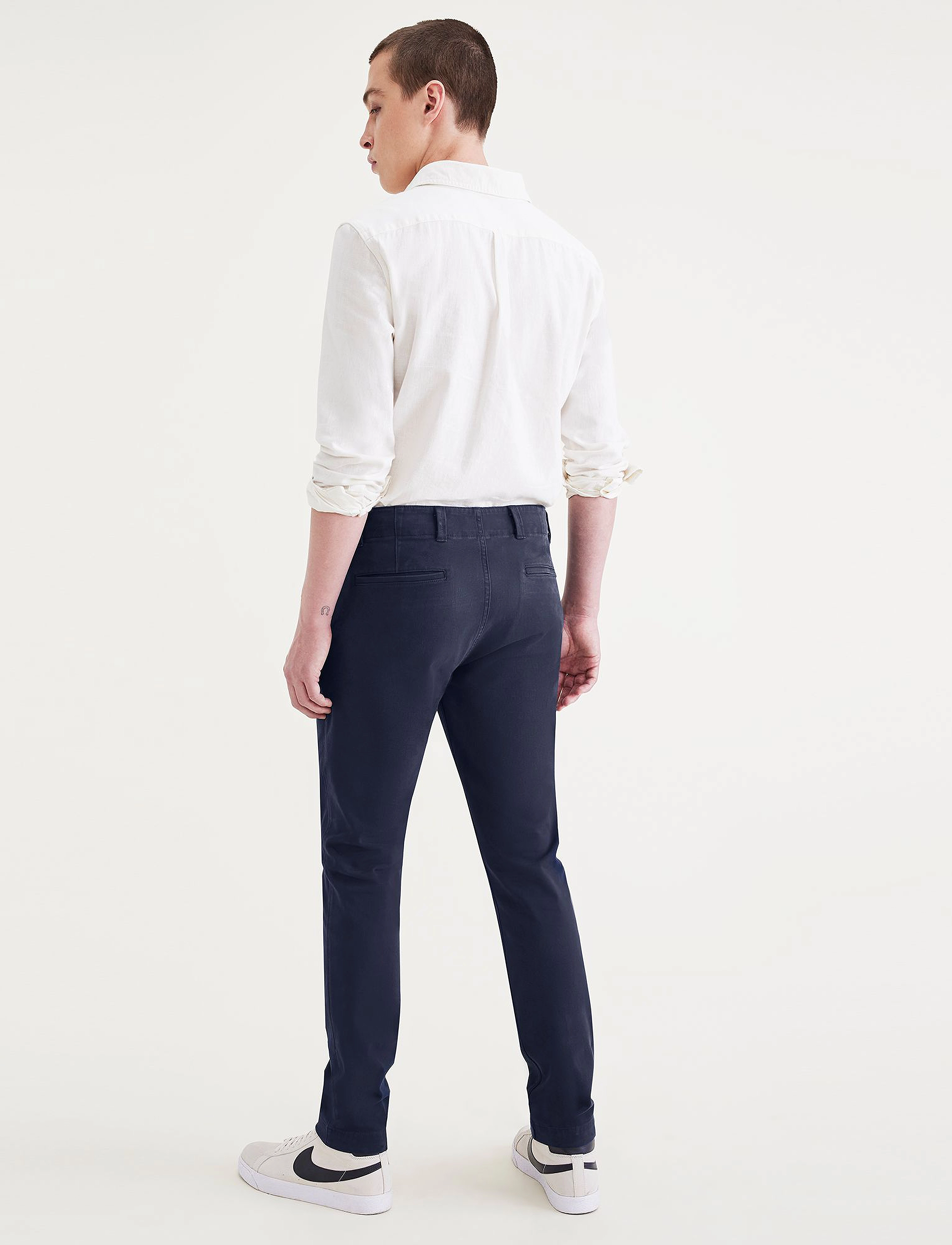 Dockers - CALI KHAKI 360 - slim fit jeans - navy blazer - 3