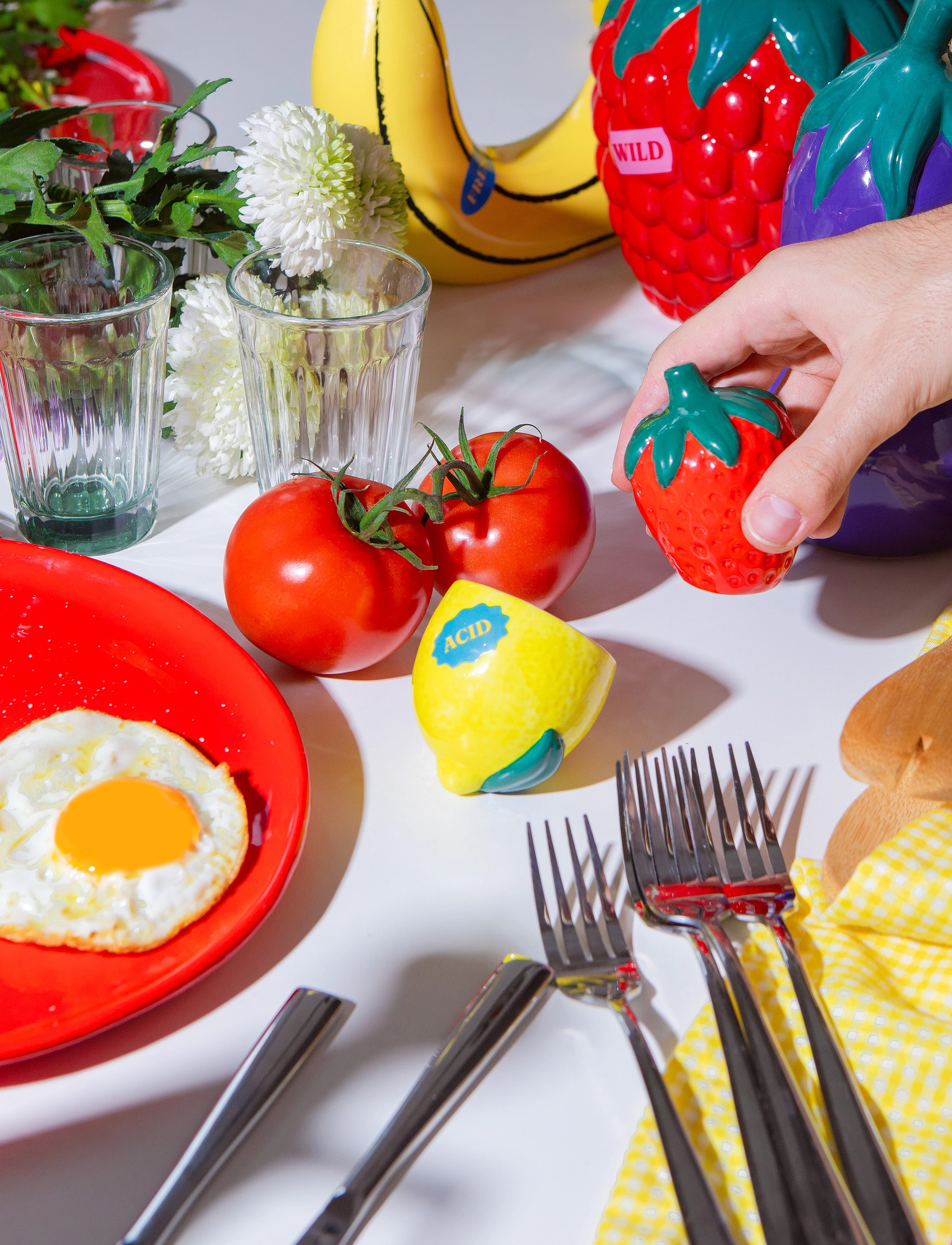 DOIY - Salt & pepper shakers - Farmers' Market - Strawberry & Lemon - strawberry & lemon - 4
