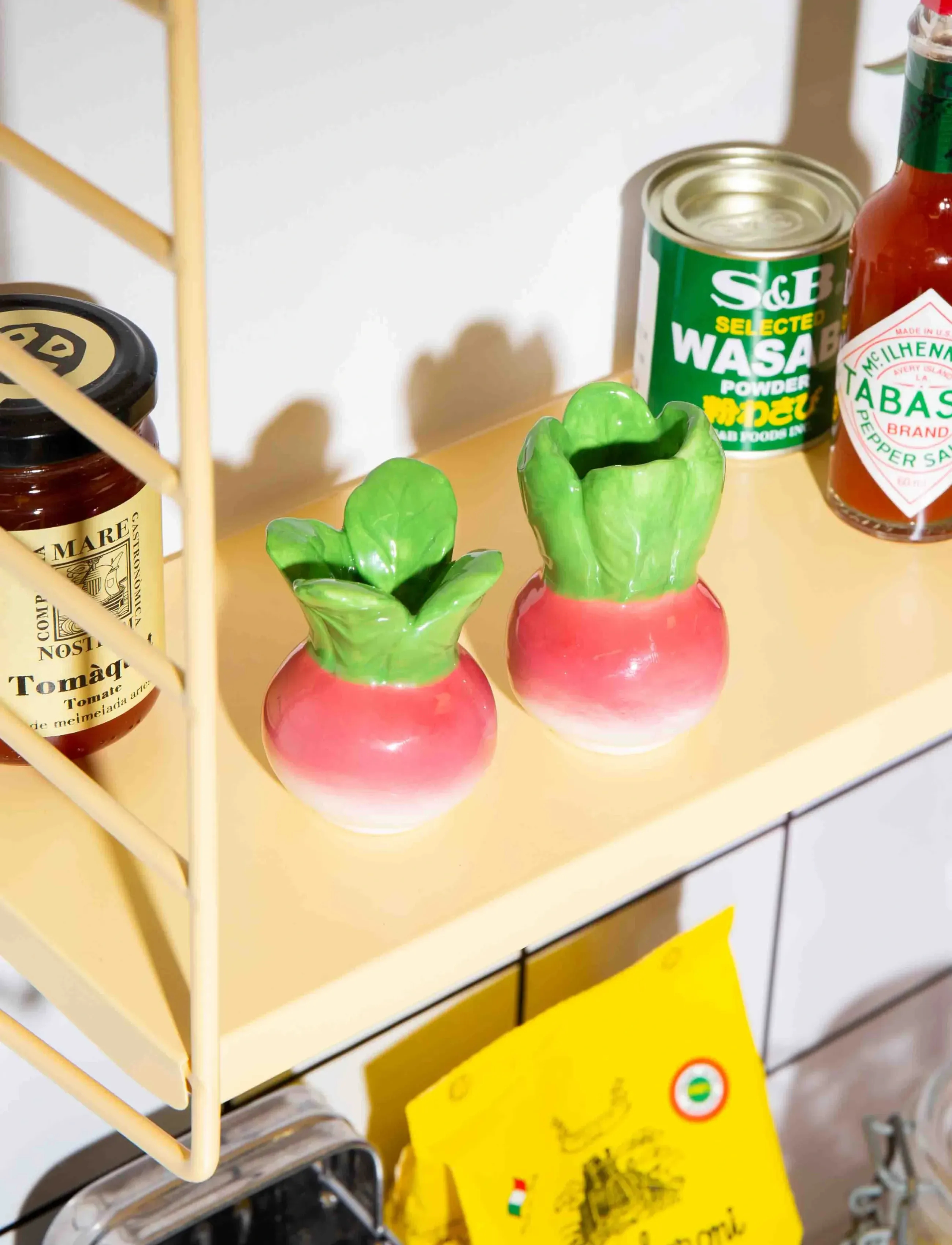 DOIY Salt Og Peber Sæt Radish, H9.8 cm, Grinders, Rosa - & Pepper Shakers, Homeware