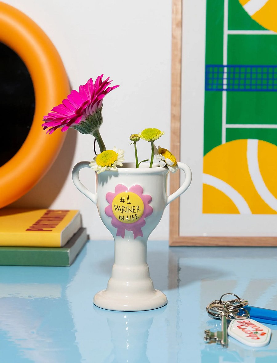 DOIY - Vase - Trophy - #1 Partner in life - vaasid - white - 3