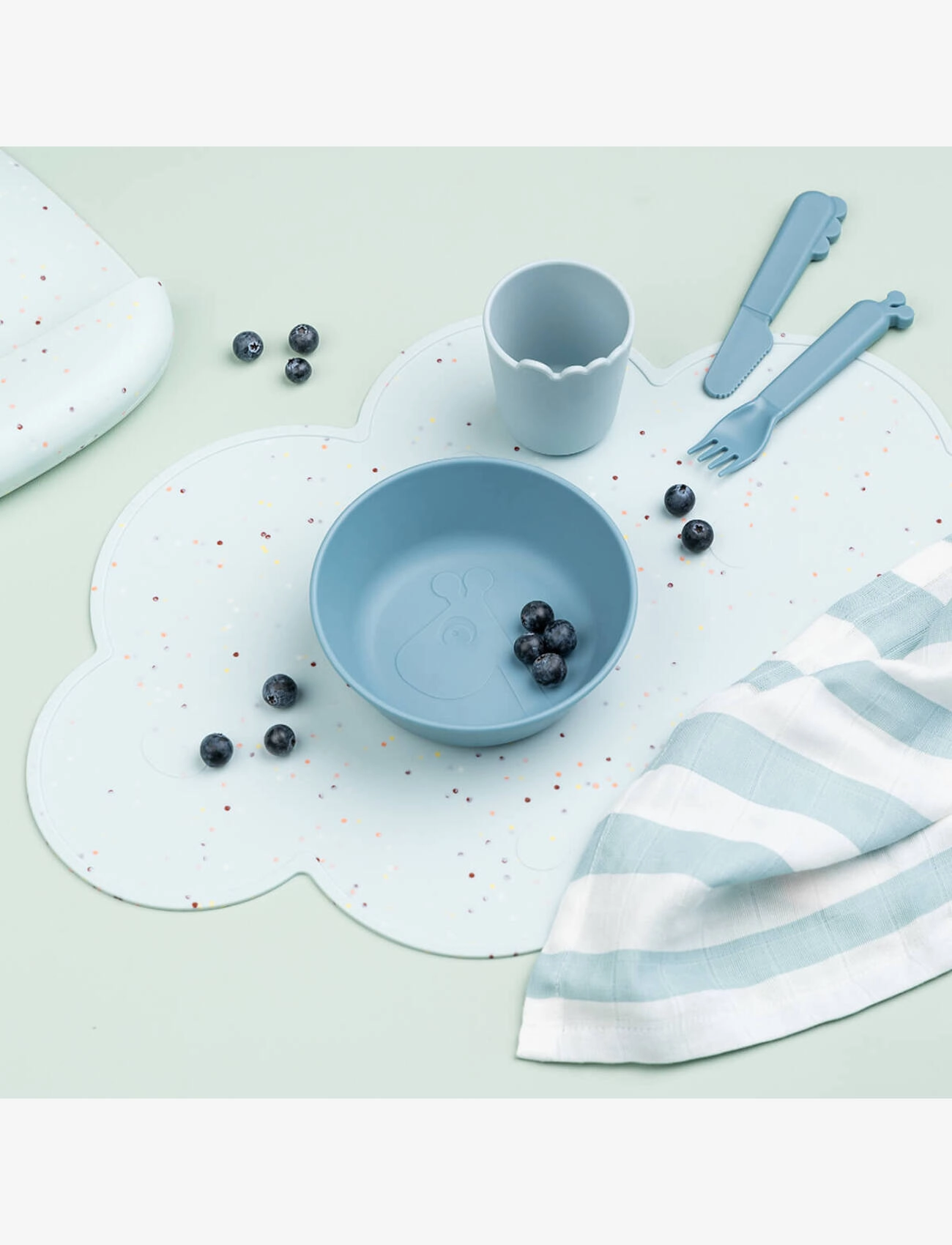 Done by Deer - Silicone placemat Confetti Blue - maitinimui - blue - 4