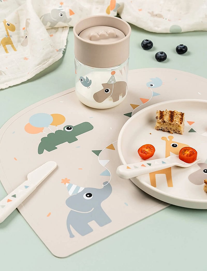 Done by Deer - Silicone placemat Celebration Sand - söögimatid - sand - 0