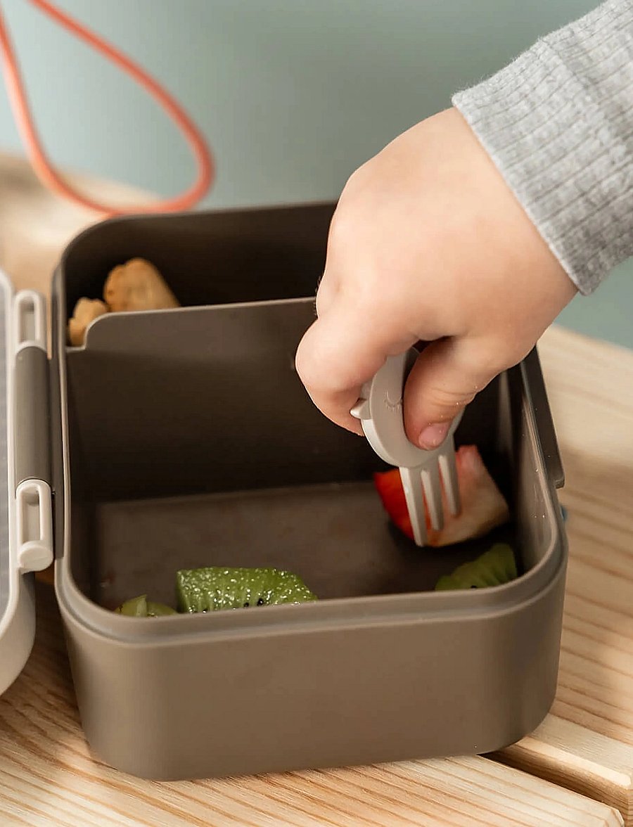 Done by Deer - Tiny lunch box w/snack picks Tiny trails Sand - behälter für babynahrung - sand - 5