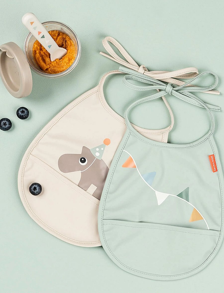 Done by Deer - Tiny pocket bib 2-pack Celebration Sand - veste ar garām piedurknēm - sand - 0