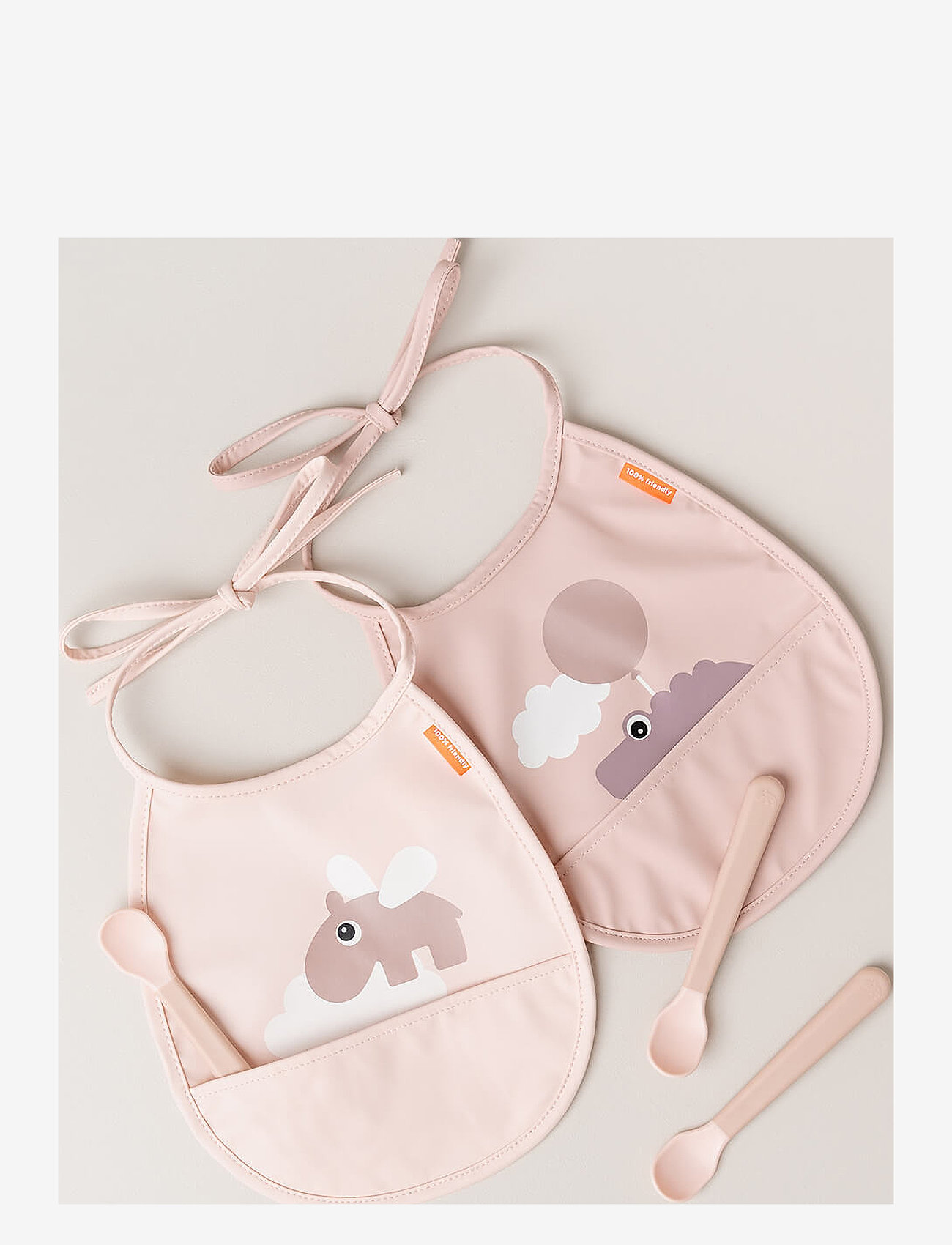 Done by Deer - Tiny pocket bib 2-pack Happy clouds Powder - hagesmække uden ærmer - powder - 4