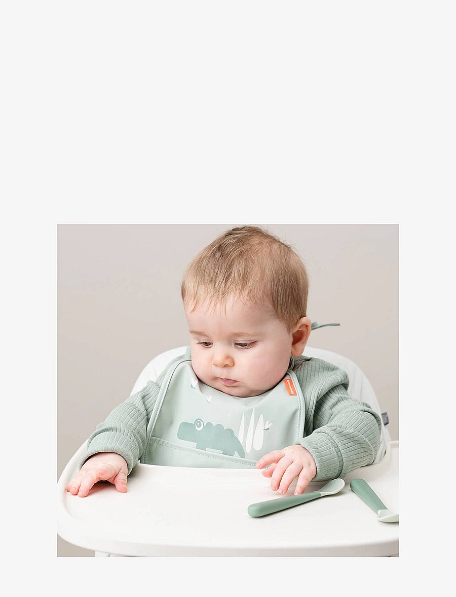 Done by Deer - Tiny pocket bib 2-pack Croco Green - bavoirs sans manches - green - 5
