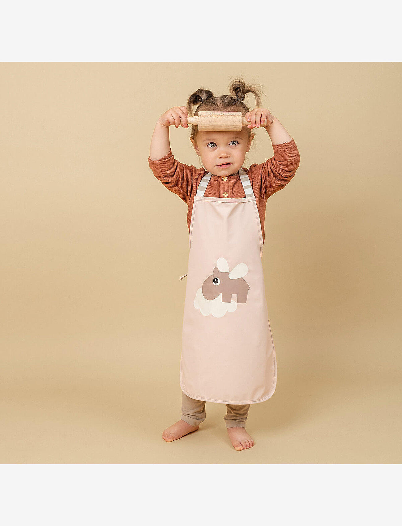 Done by Deer - Waterproof kids apron Happy clouds Green - schürzen - green - 4